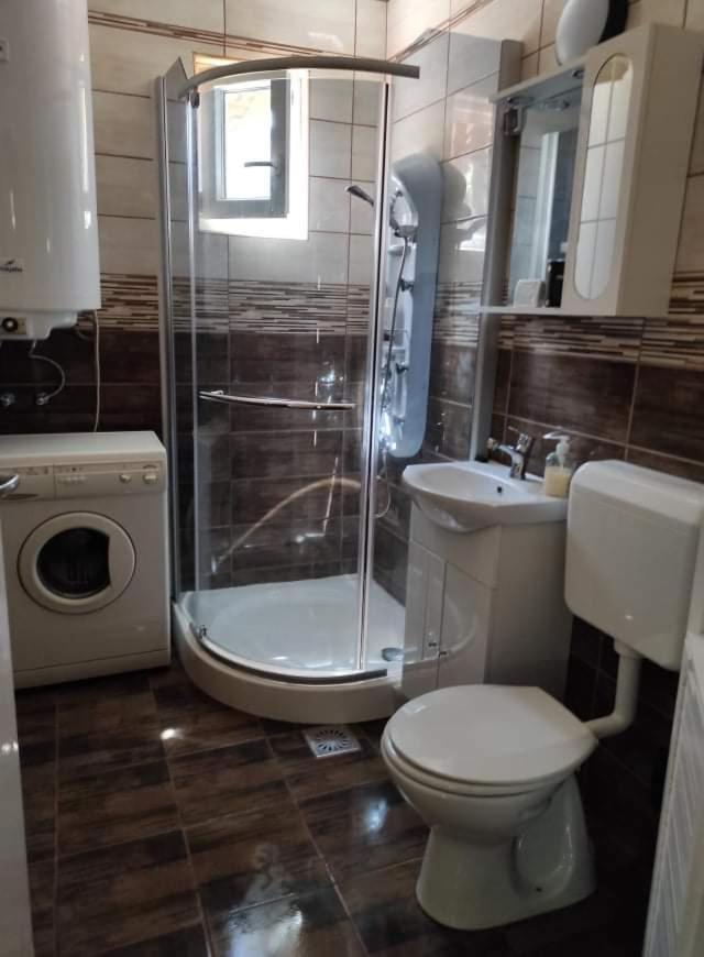 Fenyves Nyaralo Villa Hajdúszoboszló Buitenkant foto